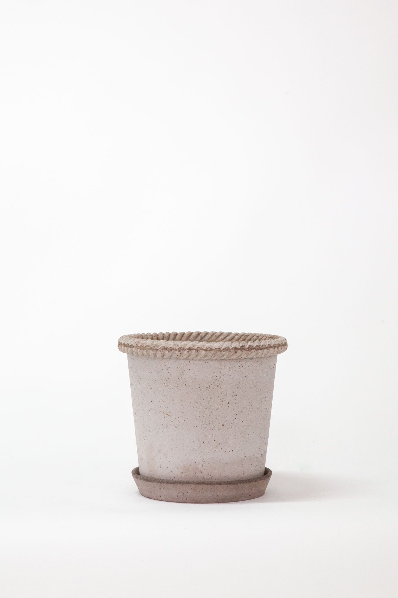 Bergs Terracotta Emilia Pot - Grey - Soto Gardens